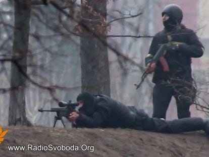Imagem de franco-atiradores do regime ucraniano.