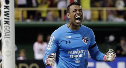 Sidão, o herói do São Paulo na disputa de pênaltis.