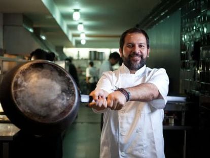 O chef Enrique Olvera no seu restaurante Pujol da Cidade do M&eacute;xico, em 2013. / Sa&uacute;l Ruiz