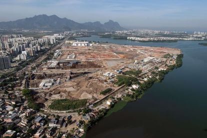 Vista aérea do espaço que albergará o Parque Olímpico de Río 2016.