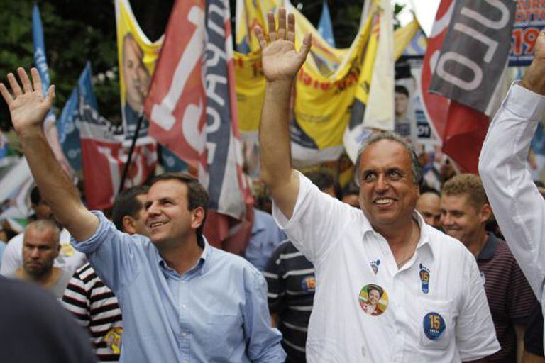 Paes e Pezão em campanha no Rio.