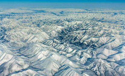 Vista aérea do maciço de Verkhoyansk, na República de Sakha (Rússia)