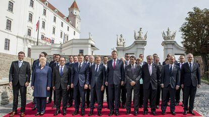 Os líderes europeus posam, na quinta-feira, durante a cúpula informal de Bratislava.