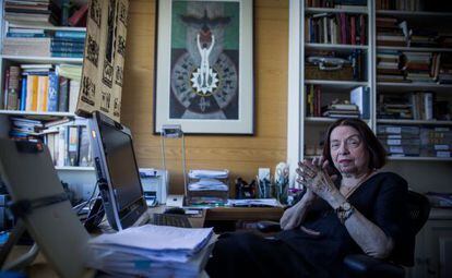 Nélida Piñón em sua casa, no Rio de Janeiro.