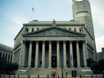 A Corte Suprema de Nova York. 
