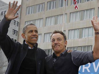 Barack Obama e Bruce Springsteen durante um show do cantor, em 2012.