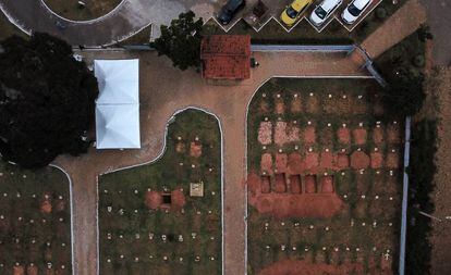 Vista aérea do Cemitério Parque das Rosas, em Brumadinho.