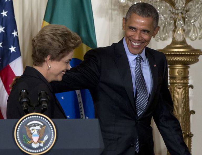 Rousseff e Obama na Casa Branca, nesta terça, 30.