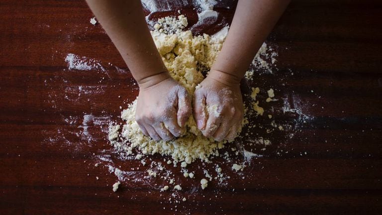 Receitas de pão caseiro também têm invadido as redes sociais nas últimas semanas.