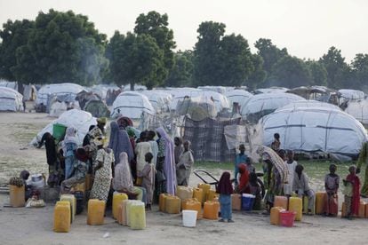 Refugiados no acampamento de Muna, na Nigéria.