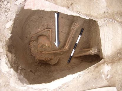 Um dos cadáveres enterrados na cidade de Sidon que tiveram o genoma sequenciado