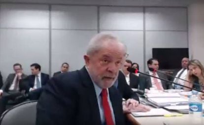 Lula durante o depoimento.