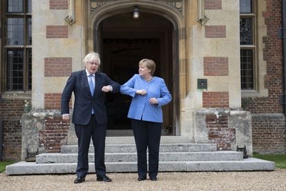 Boris Johnson recebeu nesta semana Angela Merkel na residência oficial de Chequers.