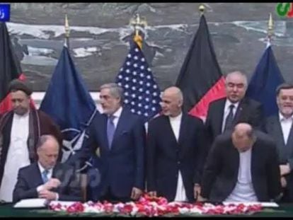 Assinatura do acordo entre Afeganistão e EUA.
