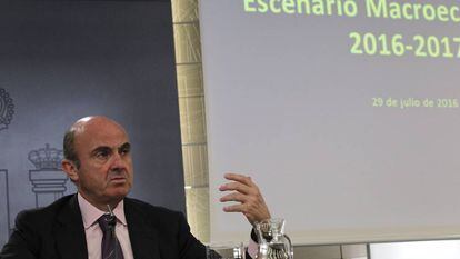 O Ministro da Economia da Espanha, Luis de Guindos.