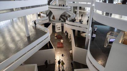 Vista geral do pavilhão da Bienal no Parque Ibirapuera, que abre as portas nesta sexta-feira