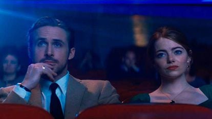 Ryan Gosling e Emma Stone, em 'La La Land', um dos favoritos ao Oscar 2017.