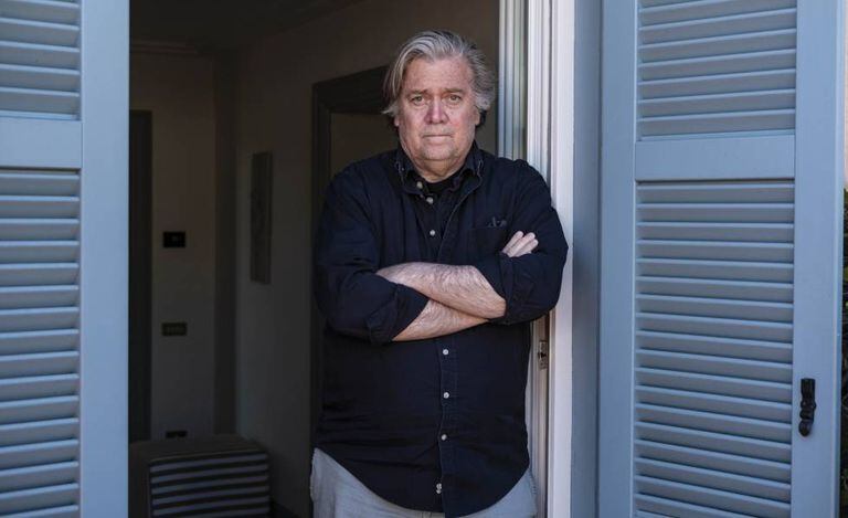 Steve Bannon, no quarto de seu hotel em Roma neste domingo