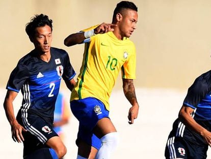 Neymar, capitão do Brasil contra o Japão.