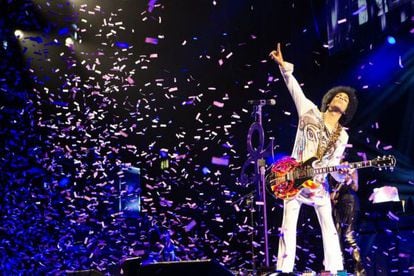 Prince, durante um show na cidade inglesa de Birmingham em maio deste ano.