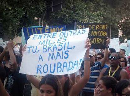 Protesto em frente à Arena Fonte Nova, em Salvador, durante a última Copa das Confederações.