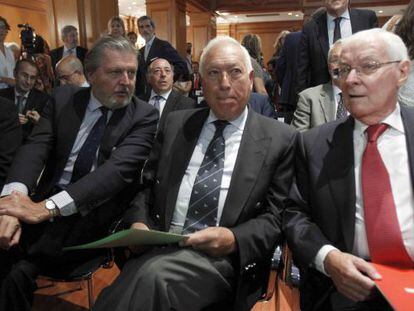 García-Margallo, Méndez de Vigo e Víctor García da Concha.