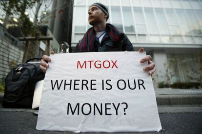 Kolin Burges está há uma semana na sede da Mt. Gox, em Tóquio, exigindo a recuperação do dinheiro que depositou na plataforma.