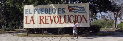 Um cartaz pró-revolução em Havana.