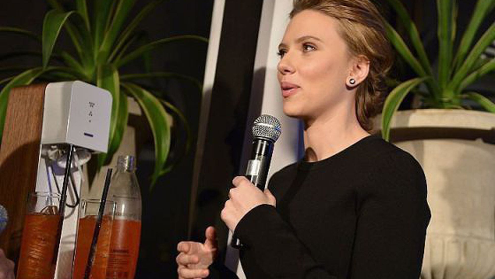 Scarlett Johansson volta a falar sobre polêmicas: 'Eu sou assim