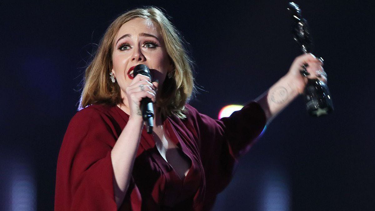 Adele confirma seu indiscutível reinado nos Brit Awards 2016