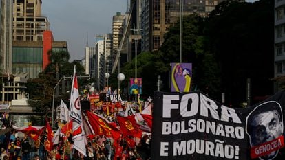 Manifestação contra Bolsonaro na avenida Paulista, em 3 de julho.