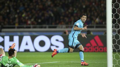 Suárez comemora gol sobre o Guangzhou.