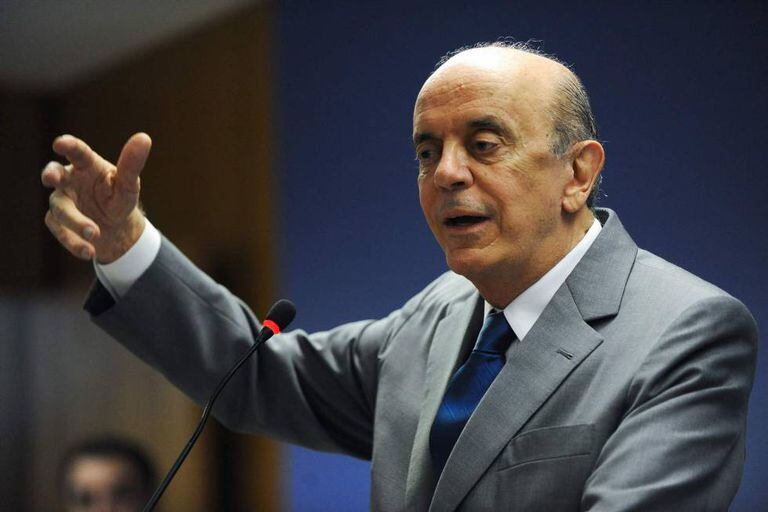 O ministro José Serra, nesta quarta-feira.