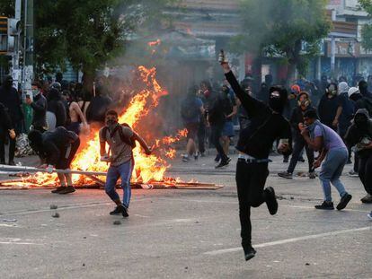 Protestos em Valparaíso, Chile.