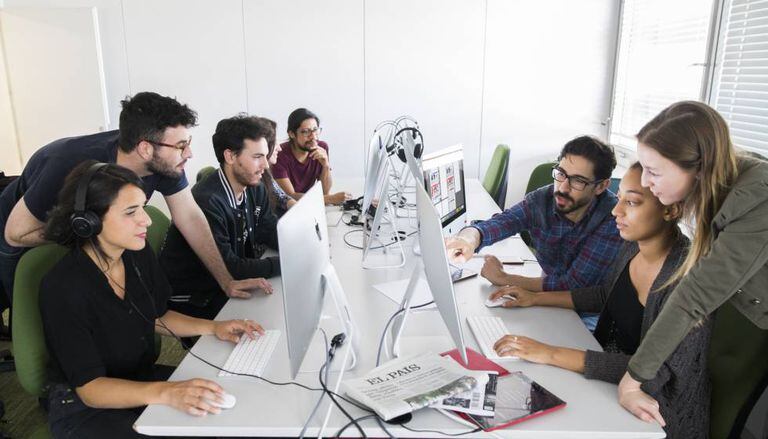 Alunos da Escola de Jornalismo