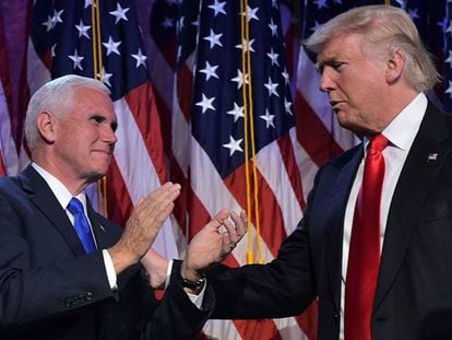 Donald Trump (à direita) e Mike Pence.
