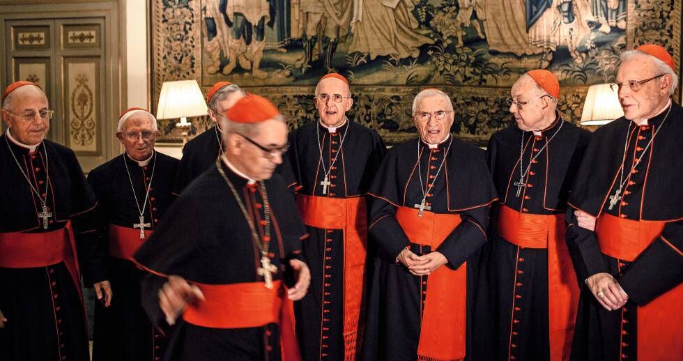 Bispos reunidos no Vaticano.