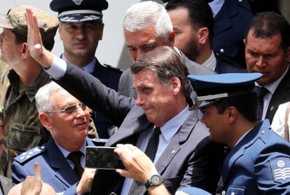Jair Bolsonaro durante formatura de sagentos.