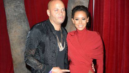 Stephen Belafonte e Melanie Brown, em agosto de 2016.