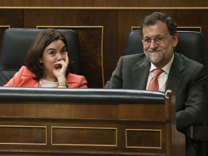 O presidente do Governo da Espanha, Mariano Rajoy, e a vice-presidenta Soraya S&aacute;enz de Santamar&iacute;a.