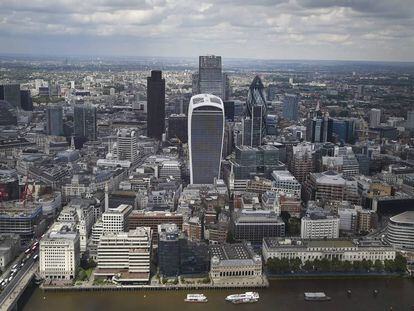 A City prevê uma queda das taxas no Reino Unido e um aumento da inflação.