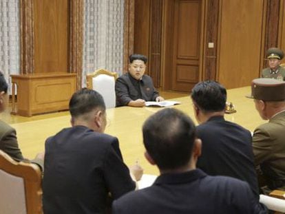Kim Jong-un ordena às suas tropas que se preparem para o combate