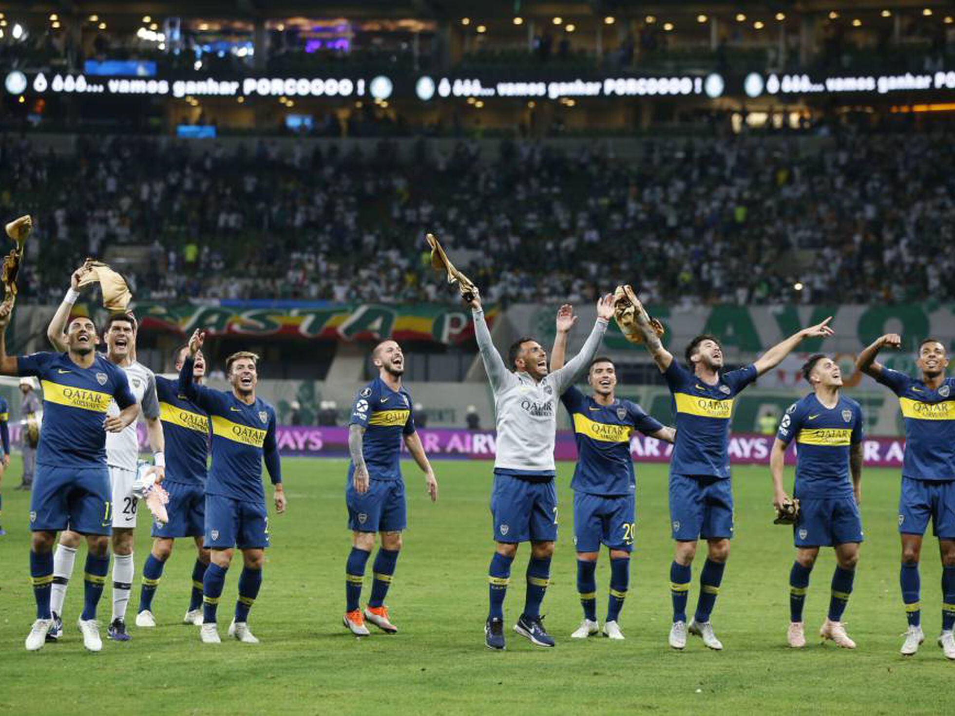 Veja fotos do primeiro clássico entre River Plate e Boca Juniors no novo  Monumental - Gazeta Esportiva