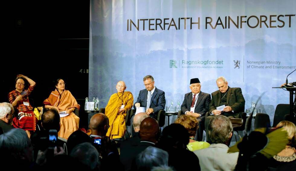 Líderes religiosos – indígena, hindu, budista, judeu, católico e muçulmano – debatem sobre seu papel na defesa das florestas tropicais