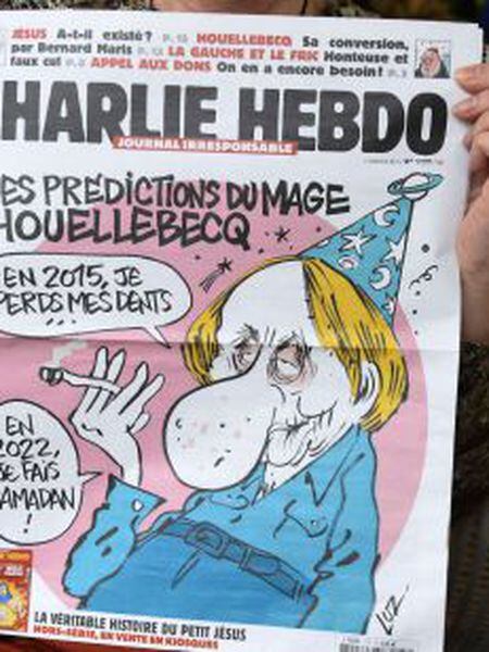 Último número da revista, publicado em 7 de janeiro, com uma caricatura do escritor Michel Houellebecq.