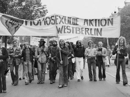 Manifestação a favor dos direitos dos homossexuais em Berlim em 1973.