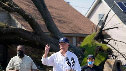 Presidente Joe Biden, nesta sexta-feira durante uma visita a LaPlace (Louisiana) para averiguar os danos do Furacão Ida.