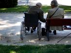 DVD 667 (03-05-14) Retos de un pais envejecido. Gente mayor en el retiro. © Samuel Sanchez