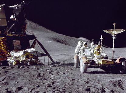 Imagem da missão 'Apolo 15', uma das seis vezes que os humanos desceram na Lua, algo que muitas teorias da conspiração negam.