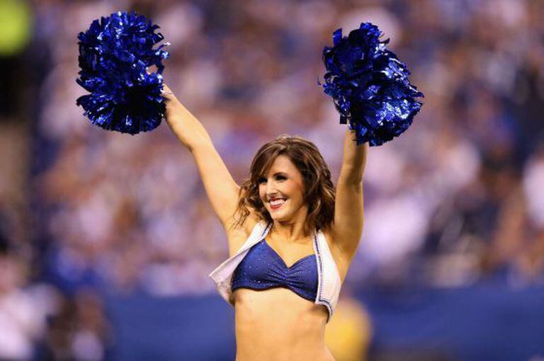 Uma cheerleader do Indianapolis Colts.